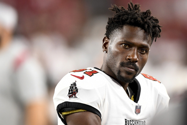 AB (Antonio Brown)
