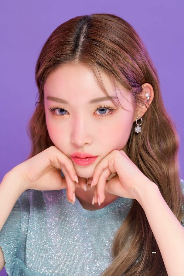 CHUNG HA (청하)