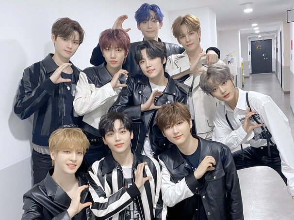 CRAVITY (크래비티)