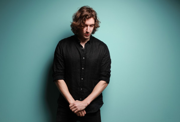 Dean Lewis