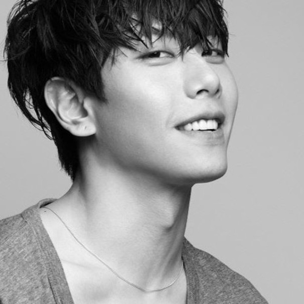 Park Hyo Shin (박효신)