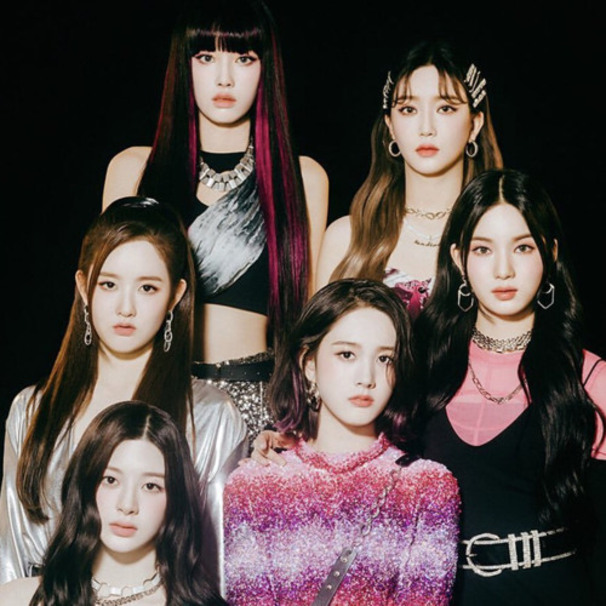 STAYC (스테이씨)