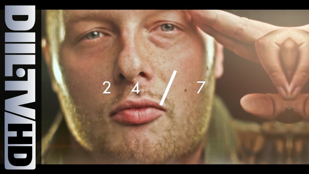 24 / 7