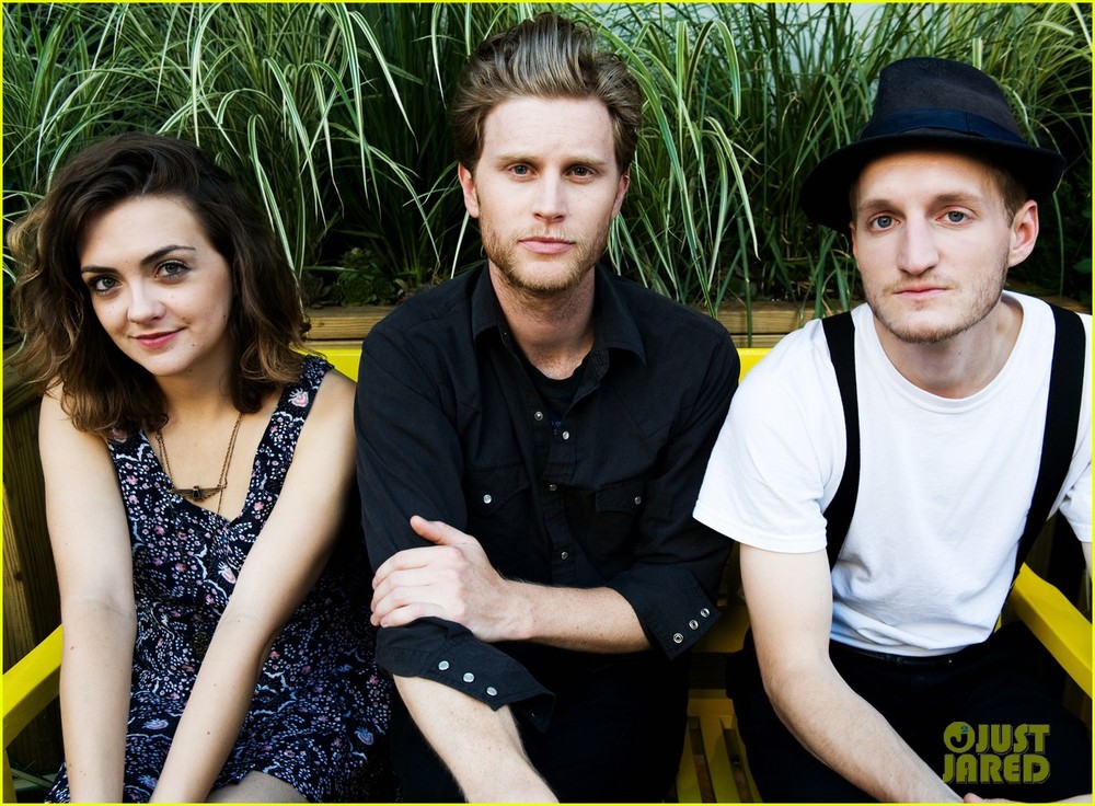 Big parade – friends chapel sessions