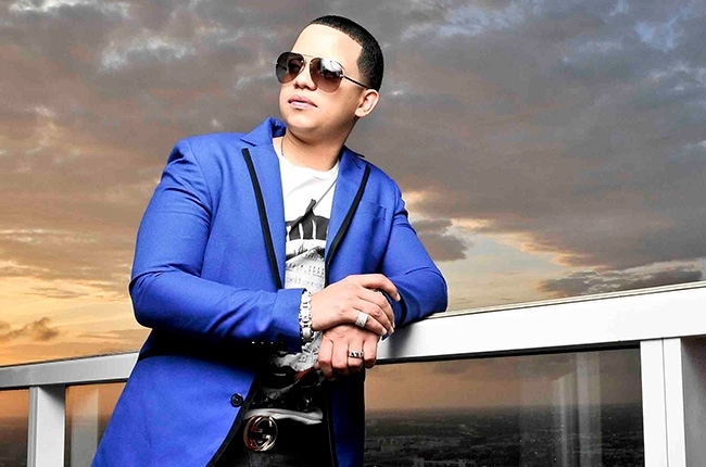 Eso en 4 no se ve (feat. nejo y dalmata & luigi 21 plus)