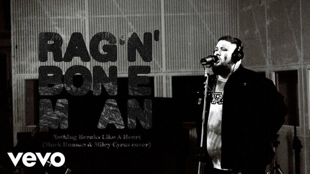 Nothing Breaks Like a Heart (Live from BBC Airwaves)