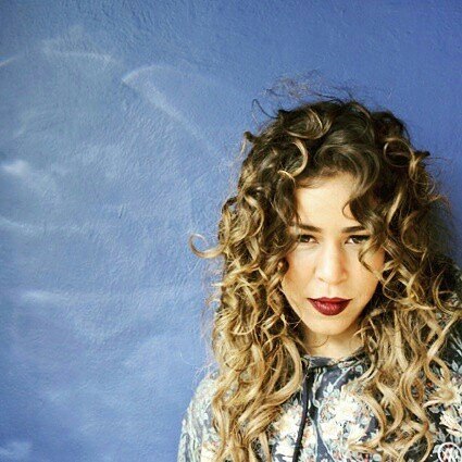 Flora Matos vs Stereodubs