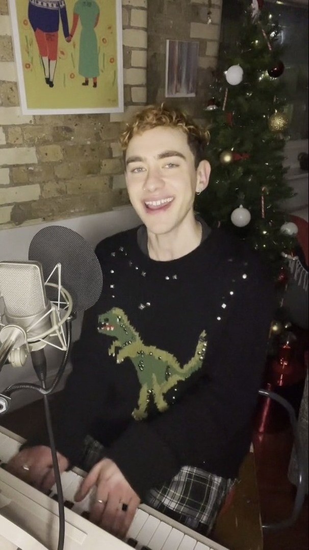 Santa Tell Me