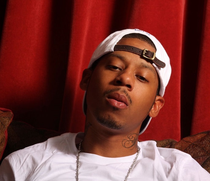 Speaking In Tungs (feat Cam’ron)