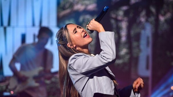 STAY (Live Lounge)