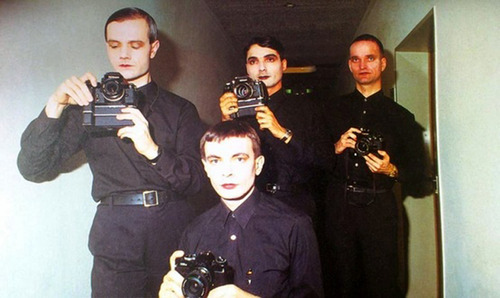 The Robots (single version)