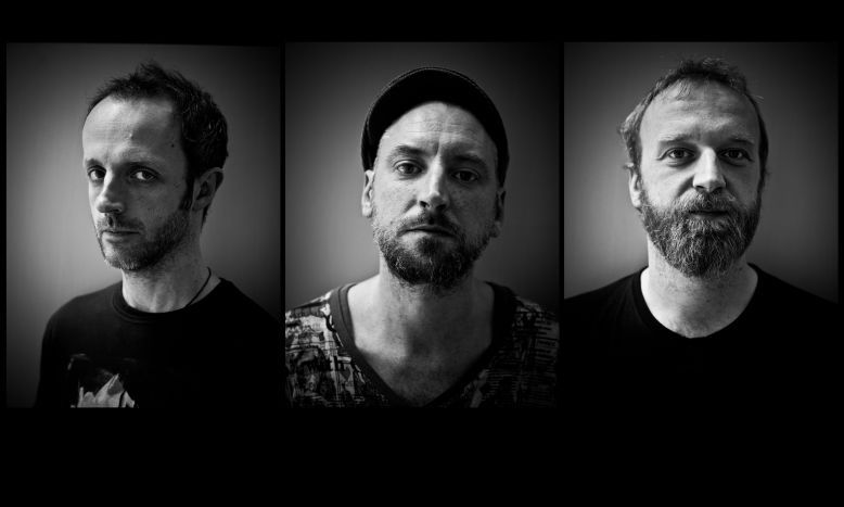 Trouble’s what you’re in – live from union chapel, london ð oct 5 2011