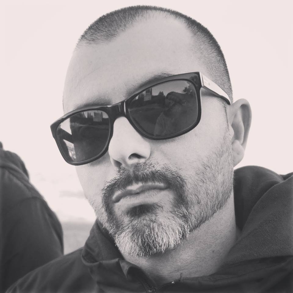 Una Mirada Alrededor