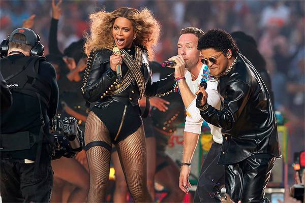 Uptown Funk / Formation