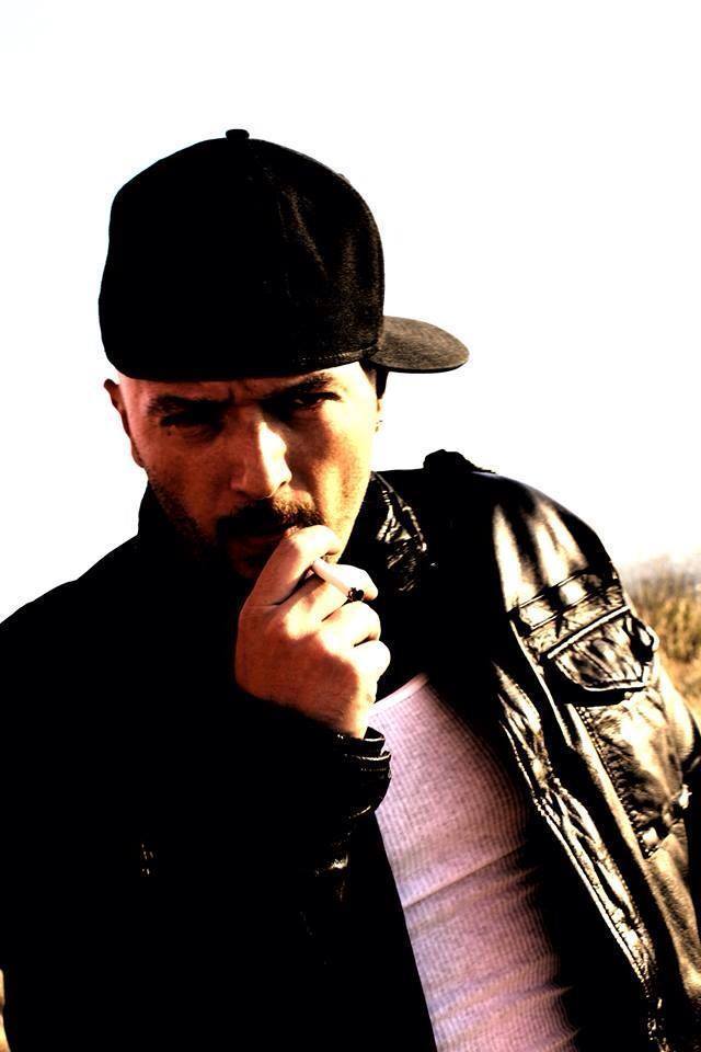 Unikkatil Prezanton The Bloody Alboz