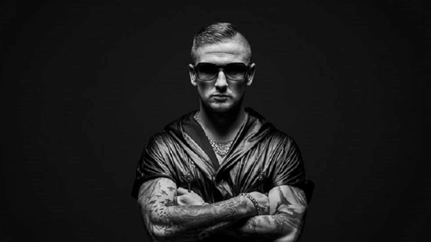 Żyć aż do bólu / Czarne róże